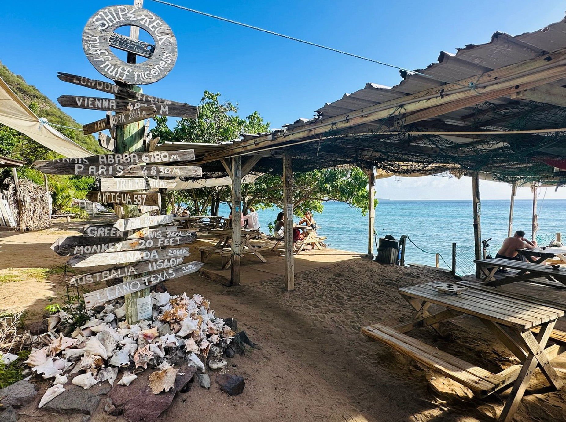 Relaxing beach vibe at Chat 'n' Chill